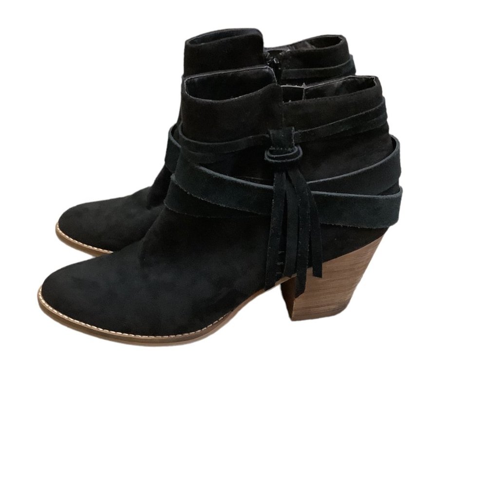 DOLCE VITA Women's DV8 Black Suede Side Zip Almond Toe Bootie-Size 9